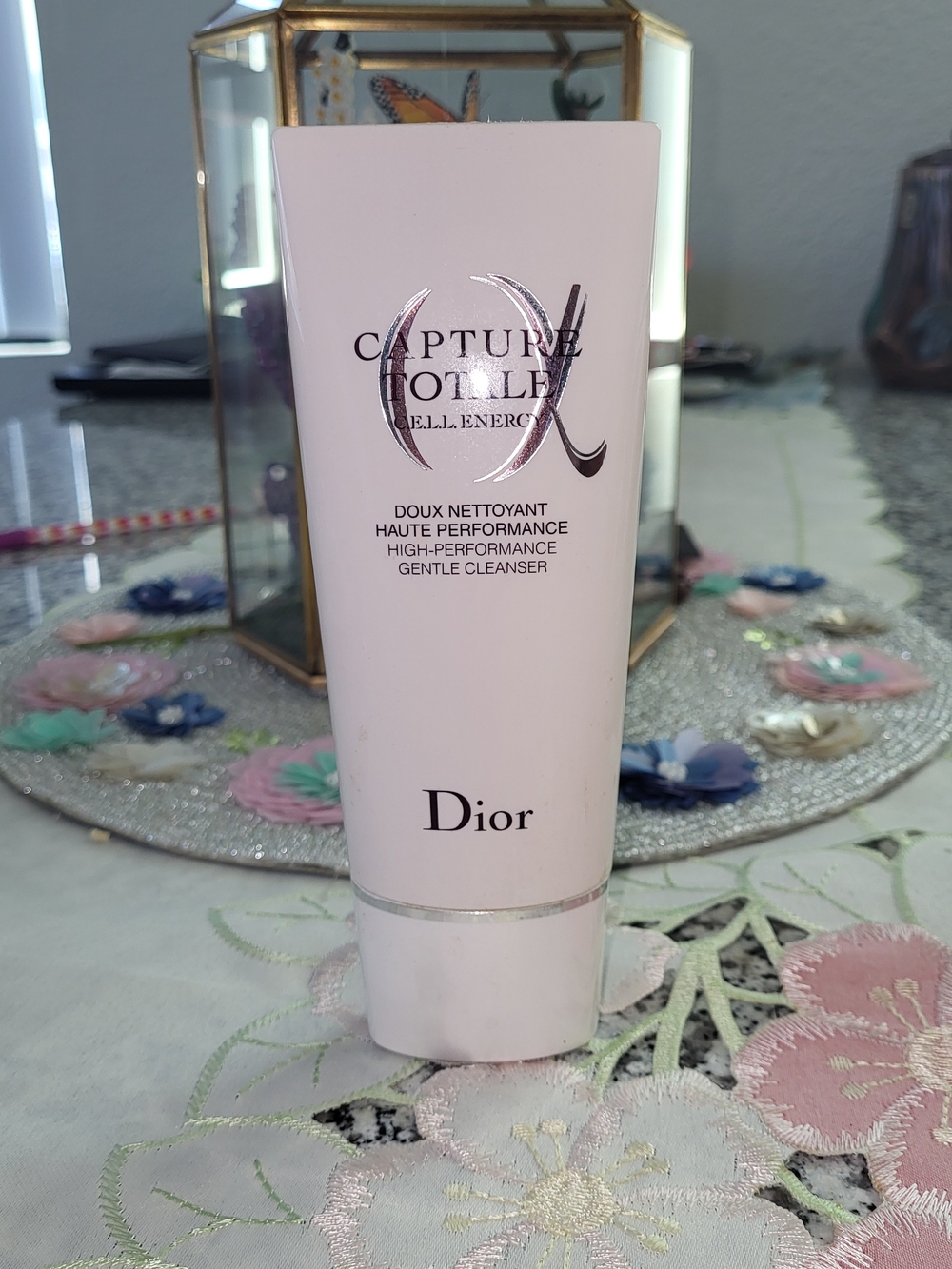 Dior Capture Totale Gentle Cleanser - Light Pink Tube
